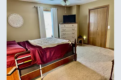 2806 Becker Drive, Peru, IL 61354 - Photo 19