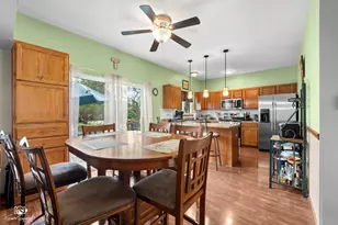 26504 W Stonebriar Way, Channahon, IL 60410 - Photo 11