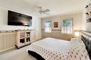 38172 N Holdridge Ave, Beach Park, IL 60087 - Photo 21