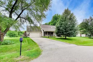 38172 N Holdridge Ave, Beach Park, IL 60087 - Photo 39