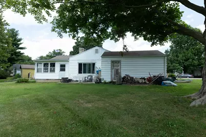 501 N Logan Street, Deer Creek, IL 61733 - Photo 3
