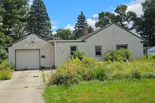 1307 Winthrop Ln, Rockford, IL 61107 - Photo 3