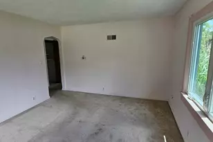 1307 Winthrop Ln, Rockford, IL 61107 - Photo 5