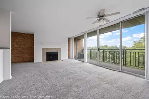 5950 Oakwood Dr, Lisle, IL 60532 - Photo 3