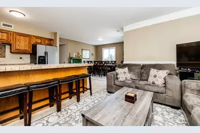 2016 Raleigh Place, Hoffman Estates, IL 60169 - Photo 9