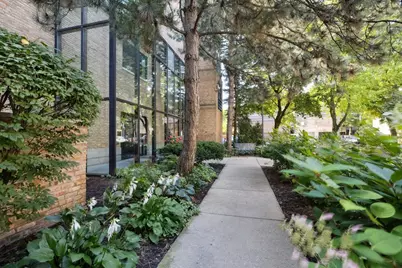 2100 N Racine Avenue #3D, Chicago, IL 60614 - Photo 5