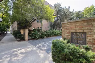 2100 N Racine Ave, Chicago, IL 60614 - Photo 3