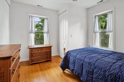1733 W Balmoral Avenue #3A, Chicago, IL 60640 - Photo 11
