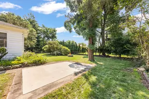 354 Indian Dr, Glen Ellyn, IL 60137 - Photo 25