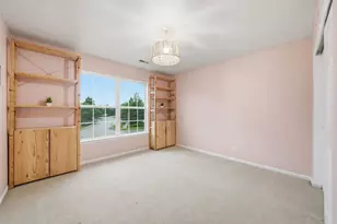 184 Stockton Dr, Grayslake, IL 60030 - Photo 17