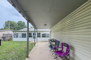 125 Woodlawn Ave, Mattoon, IL 61938 - Photo 29