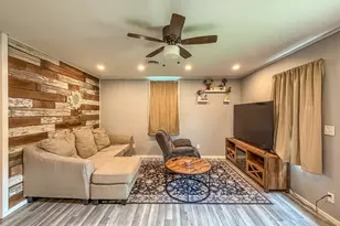 125 Woodlawn Ave, Mattoon, IL 61938 - Photo 5