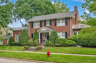 220 Maple Ave, Wilmette, IL 60091 - Photo 1