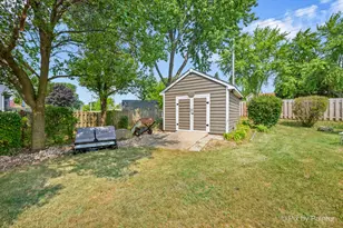 1706 Tall Tree Ln, Johnsburg, IL 60051 - Photo 39