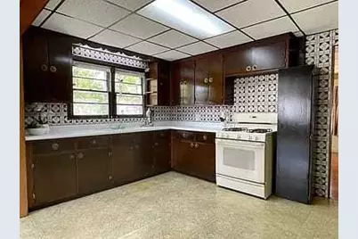 6321 W 99th Street, Oak Lawn, IL 60453 - Photo 11