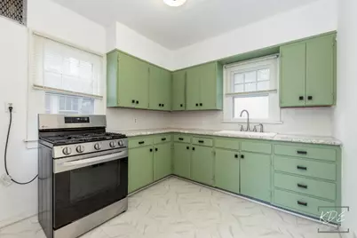 638 S Spencer Street, Aurora, IL 60505 - Photo 7