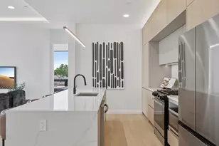 2072 N Western Ave, Chicago, IL 60647 - Photo 9
