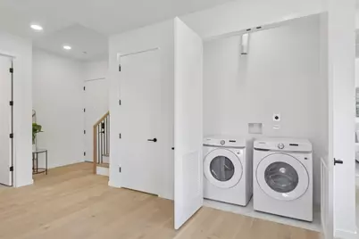 2072 N Western Avenue #PH-401, Chicago, IL 60647 - Photo 13