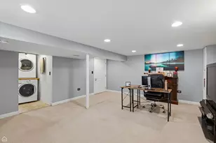 4834 N Mulligan Ave, Chicago, IL 60630 - Photo 13