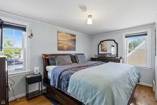 4834 N Mulligan Ave, Chicago, IL 60630 - Photo 9