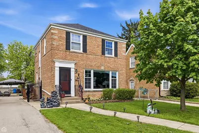 4834 N Mulligan Avenue, Chicago, IL 60630 - Photo 1