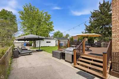 4834 N Mulligan Avenue, Chicago, IL 60630 - Photo 17
