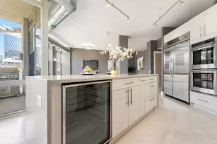 1001 W Madison St, Chicago, IL 60607 - Photo 7