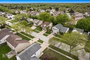1002 Hobson Dr, Buffalo Grove, IL 60089 - Photo 35