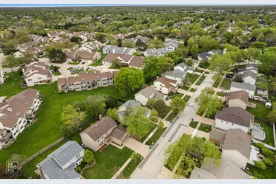 1002 Hobson Drive, Buffalo Grove, IL 60089 - Photo 33