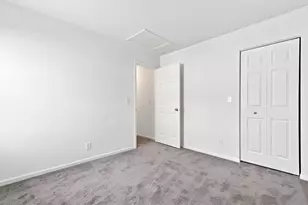 1748 Linden Park Ln, Aurora, IL 60504 - Photo 17