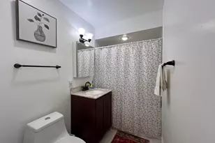 255 Riverside Dr, Northfield, IL 60093 - Photo 13