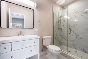 306 N Parkside Ave, Chicago, IL 60644 - Photo 17