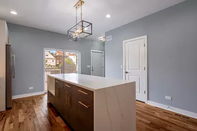 306 N Parkside Avenue, Chicago, IL 60644 - Photo 11