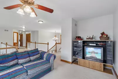 2203 Crystal Way, Crystal Lake, IL 60012 - Photo 35