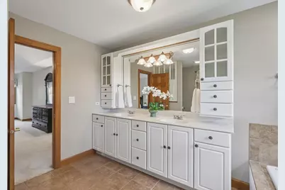 2203 Crystal Way, Crystal Lake, IL 60012 - Photo 27