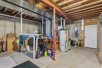 2203 Crystal Way, Crystal Lake, IL 60012 - Photo 43