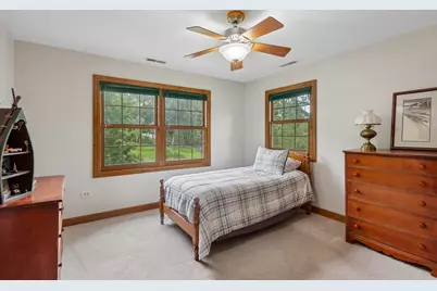2203 Crystal Way, Crystal Lake, IL 60012 - Photo 33