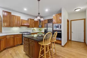 2203 Crystal Way, Crystal Lake, IL 60012 - Photo 15