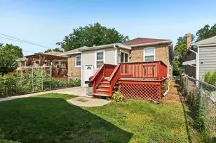 2636 N Neva Ave, Chicago, IL 60707 - Photo 23