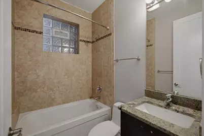 1649 W Cortland Street #401, Chicago, IL 60622 - Photo 11