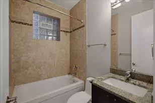 1649 W Cortland St, Chicago, IL 60622 - Photo 11