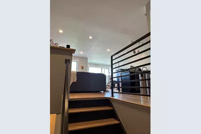 1649 W Cortland Street #401, Chicago, IL 60622 - Photo 3