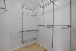 1649 W Cortland St, Chicago, IL 60622 - Photo 13