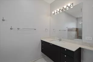 1649 W Cortland St, Chicago, IL 60622 - Photo 15