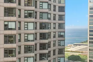 400 E Ohio St, Chicago, IL 60611 - Photo 3