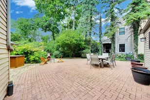 220 Northwood Rd, Riverside, IL 60546 - Photo 57