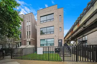3415 N Bosworth Ave, Chicago, IL 60657 - Photo 1