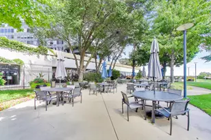 155 N Harbor Dr, Chicago, IL 60601 - Photo 89