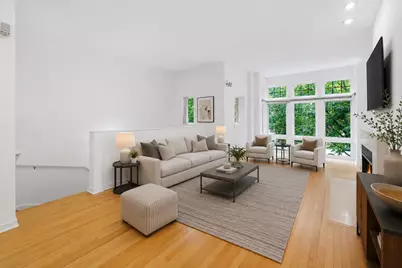 1707 W George Street #60, Chicago, IL 60657 - Photo 5