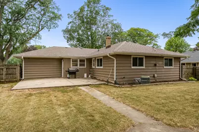 1811 Randolph Drive, Rockford, IL 61103 - Photo 5